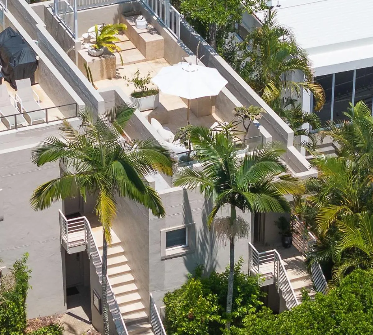 The Sunroom On Noosa Hill With Rooftop Apartment Noosa Heads